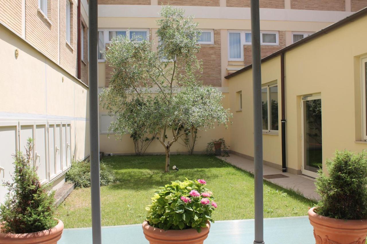 Casa Per Ferie San Juan De Avila Řím Exteriér fotografie